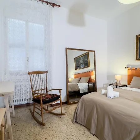 Veranda Liberty, Luxury لا سبيتسْيا